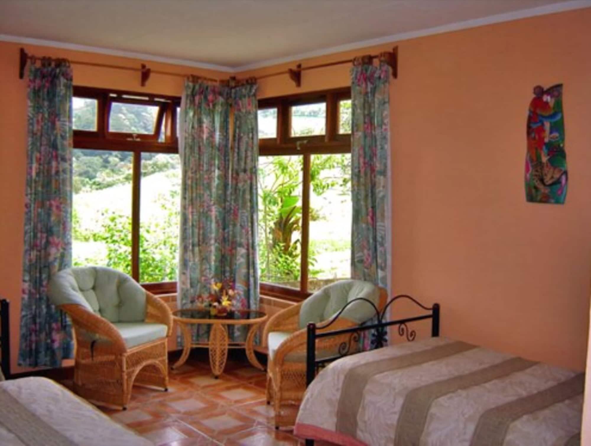 Guayabo Lodge Santa Cruz  Екстериор снимка