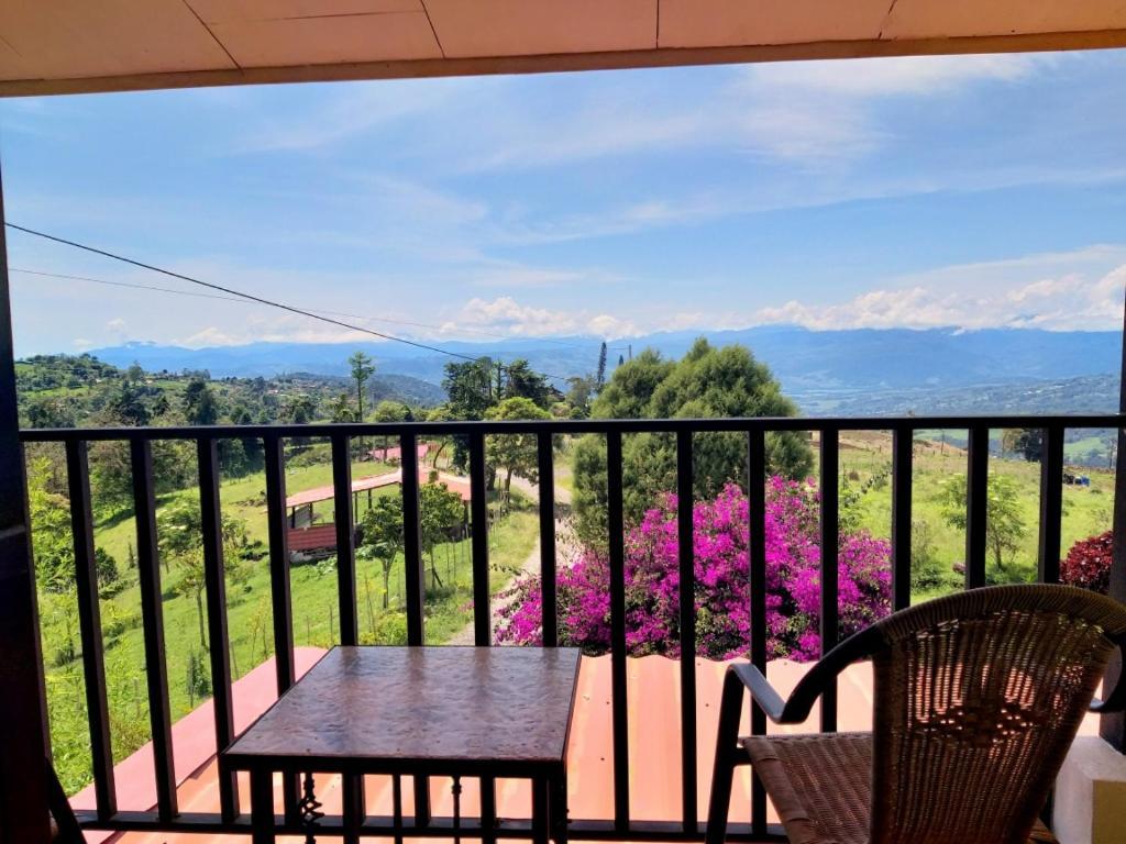 Guayabo Lodge Santa Cruz  Екстериор снимка