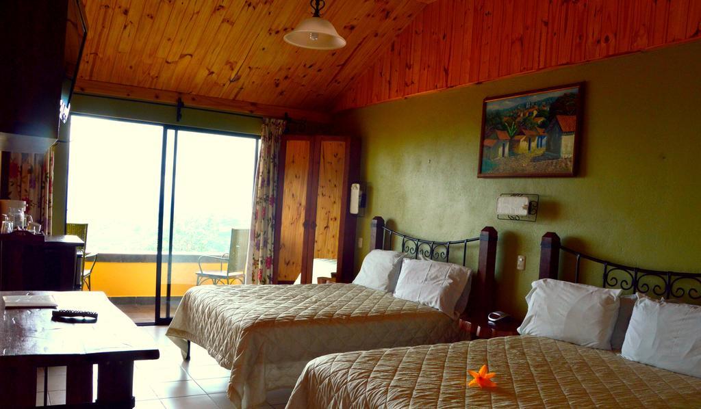 Guayabo Lodge Santa Cruz  Екстериор снимка