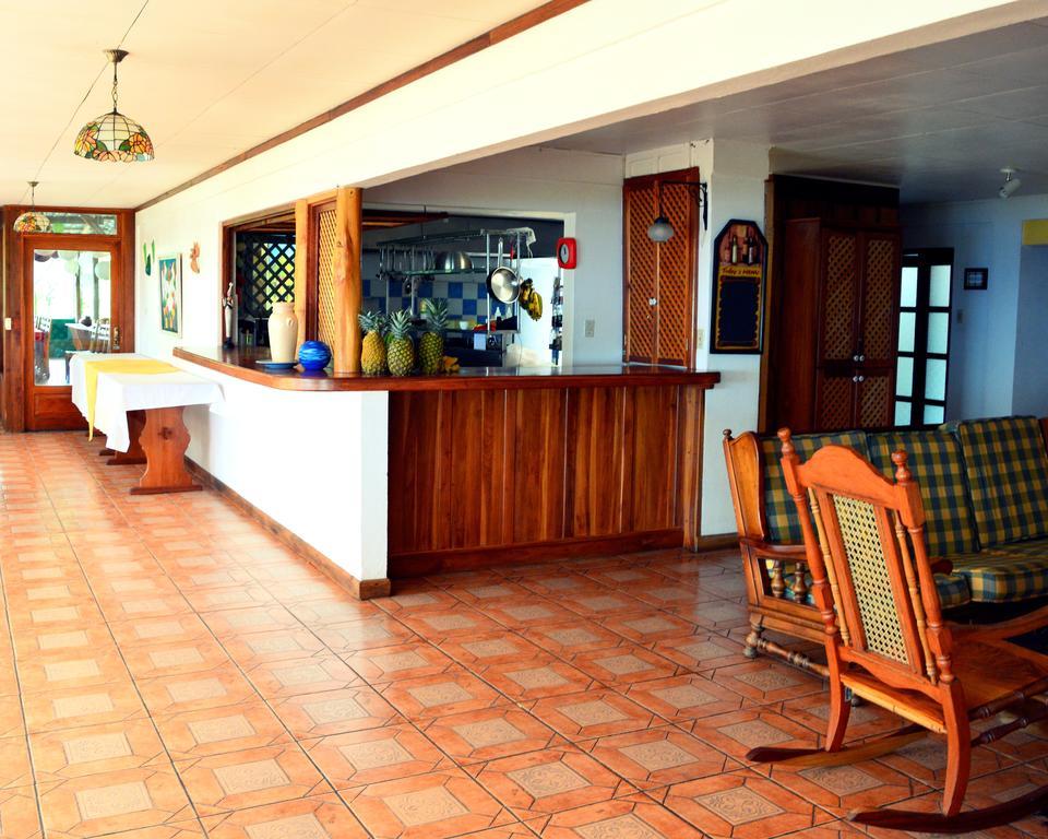Guayabo Lodge Santa Cruz  Екстериор снимка